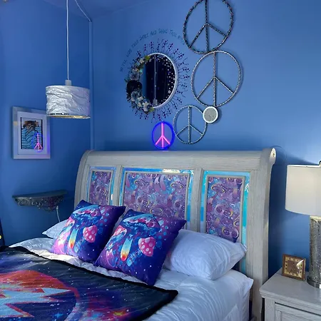 Grateful Dreams Lodging-3